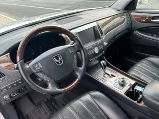 2012 Hyundai Equus Signature