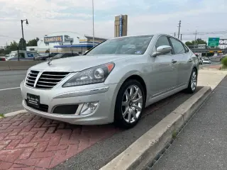 2012 Hyundai Equus Signature