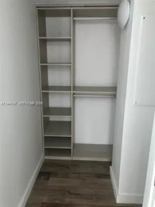 Propiedad en alquiler con 1 dormitorio y 1.5 baños en Miami