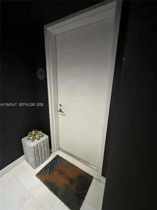 Propiedad en alquiler con 1 dormitorio y 1.5 baños en Miami