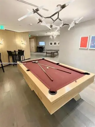Propiedad en alquiler con 1 dormitorio y 1.5 baños en Miami