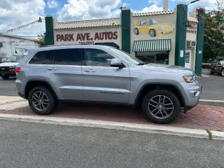 2018 Jeep Grand Cherokee Laredo E