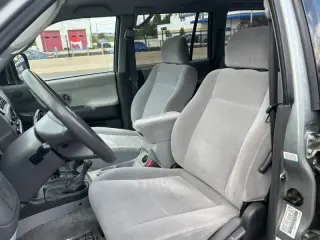 2001 Mitsubishi Montero Sport LS