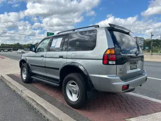 2001 Mitsubishi Montero Sport LS