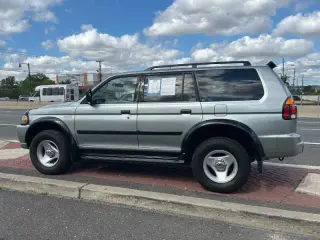2001 Mitsubishi Montero Sport LS