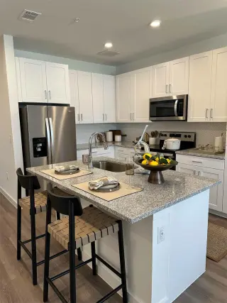 Propiedad en alquiler con 3 habitaciones y 2 baños en Austin