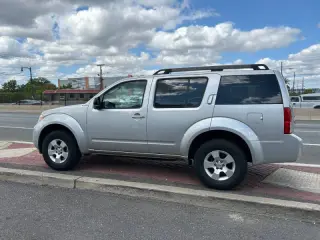 2008 Nissan Pathfinder S