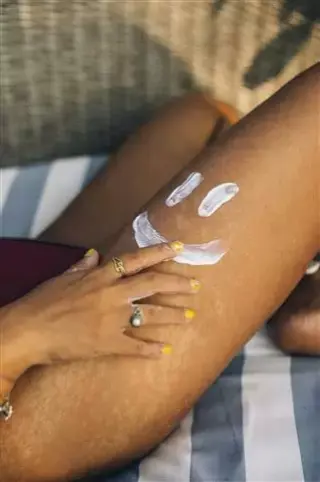 ☀️Prevenir con protector solar