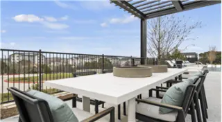 Propiedad en alquiler con 3 habitaciones y 2 baños en Austin