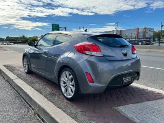 2013 Hyundai Veloster