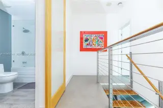 Propiedad en alquiler con 3 habitaciones y 2 baños en 33130