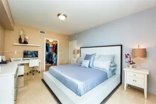 Propiedad en alquiler con 2 habitaciones y 2 baños en Miami