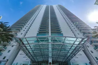 Propiedad en alquiler con 2 habitaciones y 2 baños en Miami
