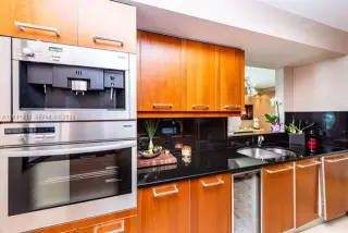 Propiedad en alquiler con 2 habitaciones y 2 baños en Miami