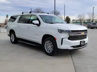 Chevrolet Suburban 2021 4x4 LT 4 puertas SUV