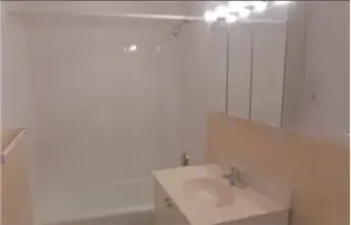 Propiedad en alquiler con 0 habitaciones y 1 baño en West Roxbury