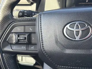 Toyota Tacoma 2025 4x4 SR5 4dr Double Cab 5.0 ft SB