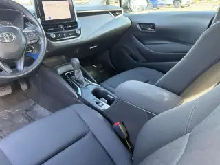 Toyota Corolla 2025 LE 4dr Sedan