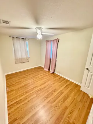 Propiedad en alquiler con 3 habitaciones y 1 baño en Savannah
