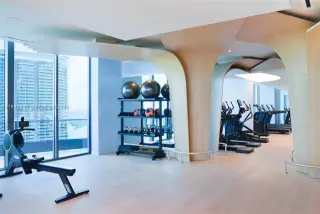 Propiedad en alquiler con 1 dormitorio y 1.5 baños en Miami