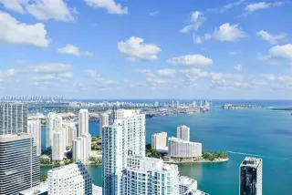 Propiedad en alquiler con 1 dormitorio y 1.5 baños en Miami