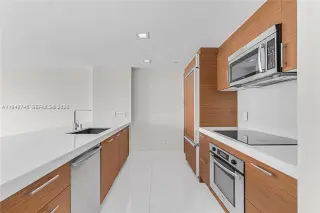 Propiedad en alquiler con 2 habitaciones y 2 baños en Miami