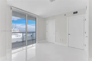 Propiedad en alquiler con 2 habitaciones y 2 baños en Miami