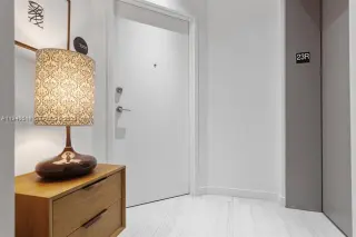 Propiedad en alquiler con 3 habitaciones y 3 baños en Miami