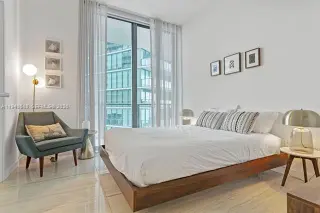 Propiedad en alquiler con 3 habitaciones y 3 baños en Miami
