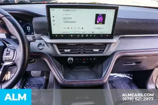 Ford Explorer 2025 AWD ST-Line SUV de 4 puertas