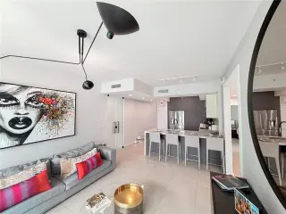 Propiedad en alquiler con 3 habitaciones y 2.5 baños en Miami