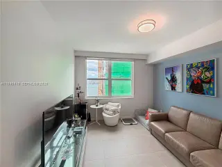 Propiedad en alquiler con 3 habitaciones y 2.5 baños en Miami