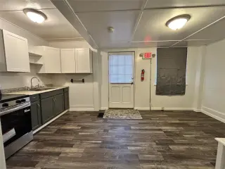 Propiedad en alquiler con 2 habitaciones y 1 baño en Toronto