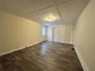 Propiedad en alquiler con 2 habitaciones y 1 baño en Toronto