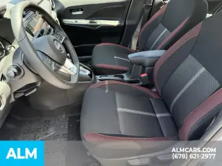 Nissan Versa 2025 SV 4dr Sedan