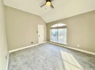 Propiedad en alquiler con 4 habitaciones y 2.5 baños en Houston