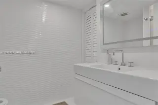 Propiedad en alquiler con 2 habitaciones y 2 baños en Miami Beach