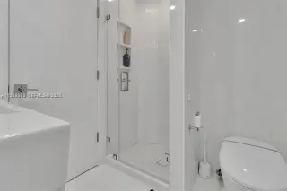 Propiedad en alquiler con 2 habitaciones y 2 baños en Miami Beach