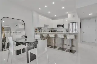 Propiedad en alquiler con 2 habitaciones y 2 baños en Miami Beach
