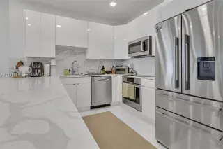 Propiedad en alquiler con 2 habitaciones y 2 baños en Miami Beach