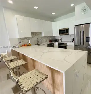 Propiedad en alquiler con 2 habitaciones y 2 baños en Miami Beach