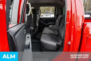Nissan Frontier 2022 4x4 SV 4dr Crew Cab 5 ft. SB