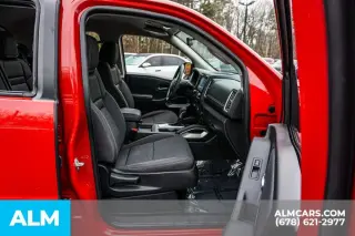 Nissan Frontier 2022 4x4 SV 4dr Crew Cab 5 ft. SB