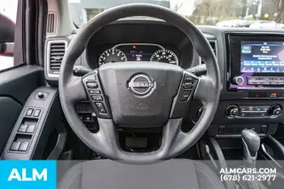 Nissan Frontier 2022 4x4 SV 4dr Crew Cab 5 ft. SB