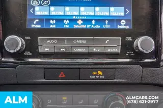Nissan Frontier 2022 4x4 SV 4dr Crew Cab 5 ft. SB