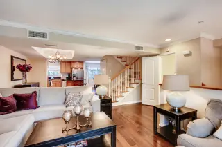 Propiedad en alquiler con 4 habitaciones y 2.5 baños en Carlsbad