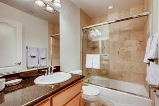 Propiedad en alquiler con 4 habitaciones y 2.5 baños en Carlsbad