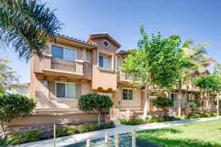 Propiedad en alquiler con 4 habitaciones y 2.5 baños en Carlsbad