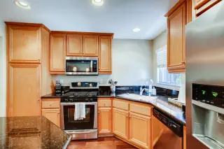 Propiedad en alquiler con 4 habitaciones y 2.5 baños en Carlsbad