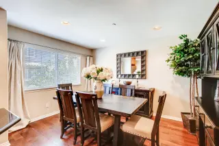 Propiedad en alquiler con 4 habitaciones y 2.5 baños en Carlsbad
